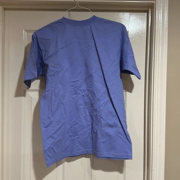 NWT Disney’s Little Mermaid t-shirt. Size Large/10-12. - Picture 3 of 5